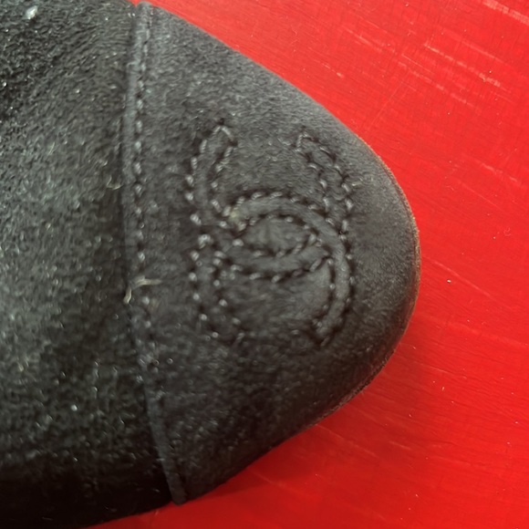 Black Chanel ankle boots with fur size 37 - Picture 6 of 6